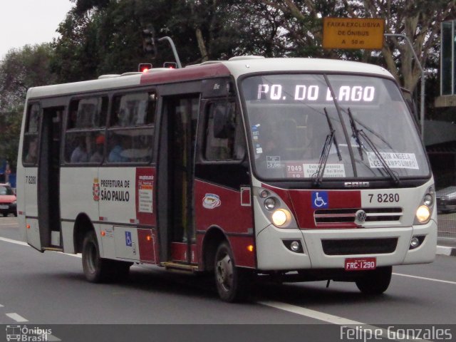 Transwolff Transportes e Turismo 7 8280 na cidade de São Paulo, São Paulo, Brasil, por Felipe Gonzales. Número da foto: #3822089.