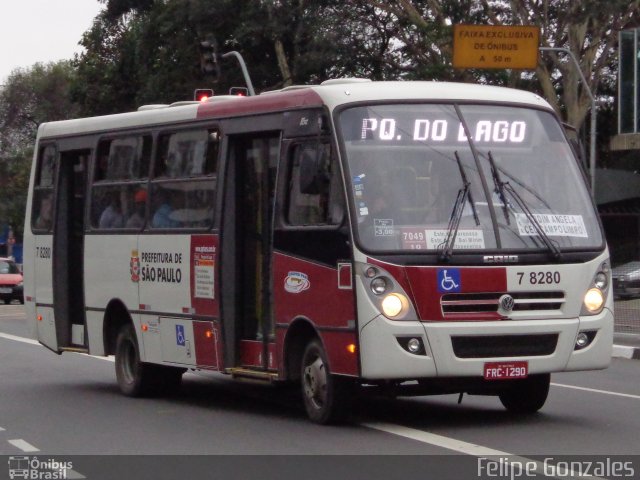 Transwolff Transportes e Turismo 7 8280 na cidade de São Paulo, São Paulo, Brasil, por Felipe Gonzales. ID da foto: 3822089.