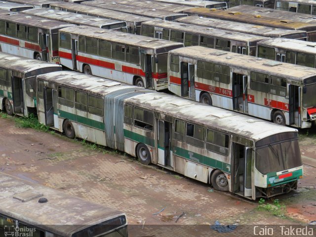 Sucata e Desmanches 410 447 na cidade de São Paulo, São Paulo, Brasil, por Caio  Takeda. Número da foto: #3826492.