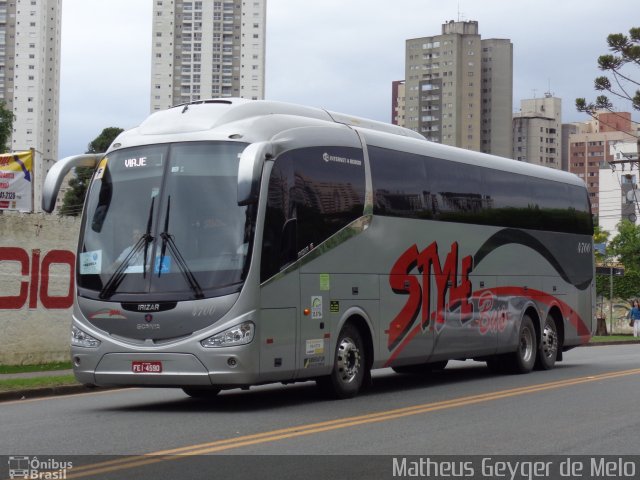 Style Bus 4700 na cidade de Curitiba, Paraná, Brasil, por Matheus  Geyger de Melo. ID da foto: 3828779.