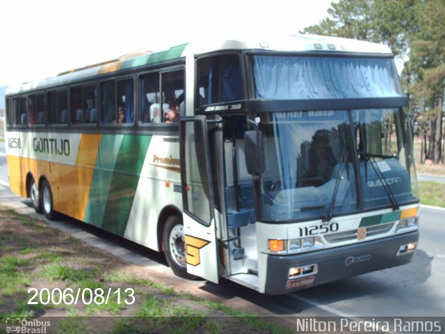 Empresa Gontijo de Transportes 11250 na cidade de Atibaia, São Paulo, Brasil, por Nilton Pereira Ramos. ID da foto: 3829393.