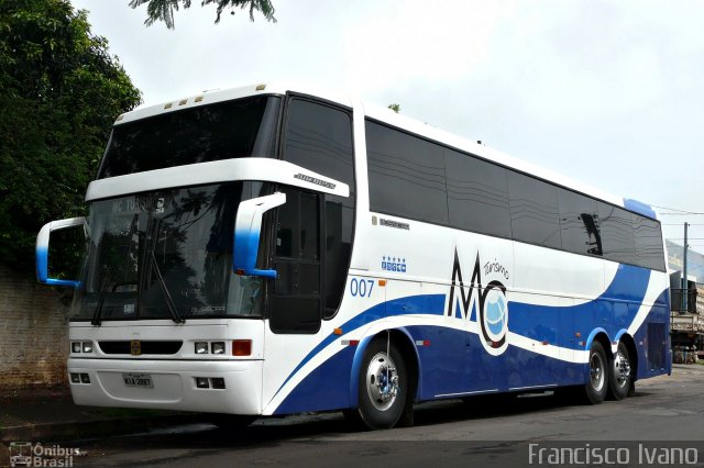 MC Turismo 007 na cidade de Marília, São Paulo, Brasil, por Francisco Ivano. Número da foto: #3830078.
