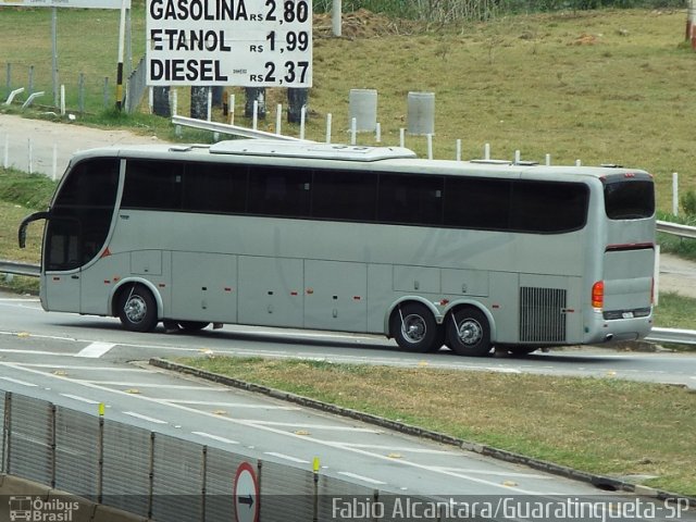 Ônibus Particulares SN na cidade de Aparecida, São Paulo, Brasil, por Fabio Alcantara. Número da foto: #3104963.