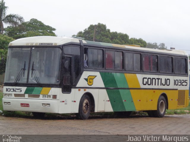 Empresa Gontijo de Transportes 10325 na cidade de São Francisco, Minas Gerais, Brasil, por João Victor Marques. ID da foto: 3128444.