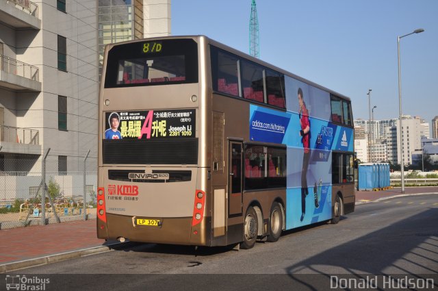 Kowloon Motor Bus ATE193 na cidade de Hong Kong, China, por Donald Hudson. Número da foto: #3128140.