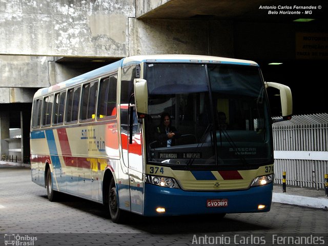 Santa Maria 374 na cidade de Belo Horizonte, Minas Gerais, Brasil, por Antonio Carlos Fernandes. ID da foto: 3130862.