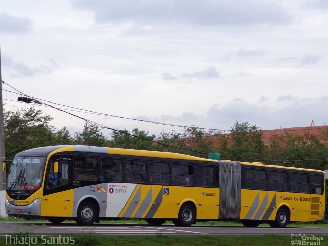 Auto Viação Ouro Verde OV-123004 na cidade de Hortolândia, São Paulo, Brasil, por Thiago Santos. ID da foto: 3133005.