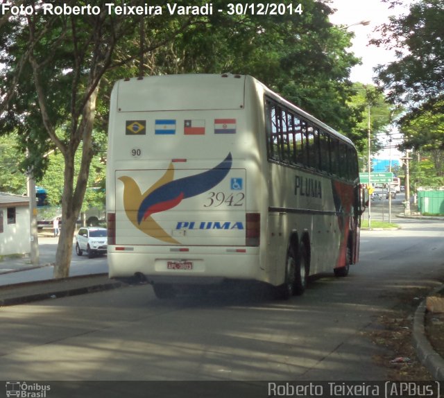 Pluma Conforto e Turismo 3942 na cidade de São Paulo, São Paulo, Brasil, por Roberto Teixeira. ID da foto: 3137056.