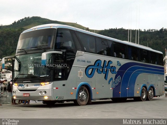 Alfa Tour 1575 na cidade de Angra dos Reis, Rio de Janeiro, Brasil, por Mateus Machado. Número da foto: #3135599.