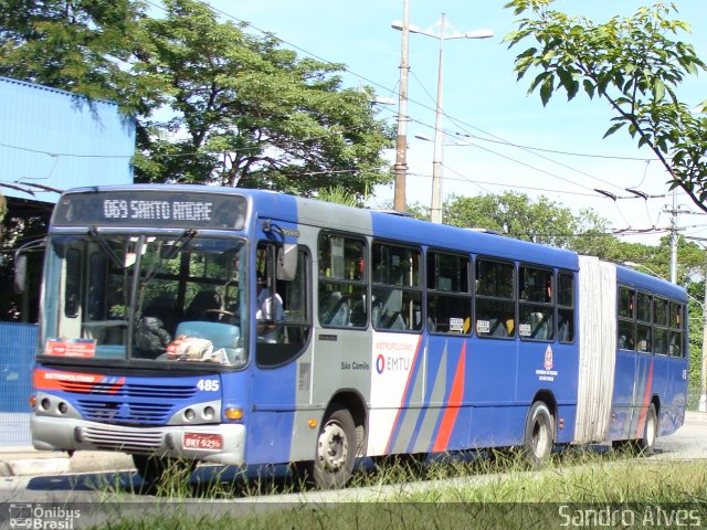 Viação São Camilo 485 na cidade de Santo André, São Paulo, Brasil, por Sandro Alves. ID da foto: 3137401.