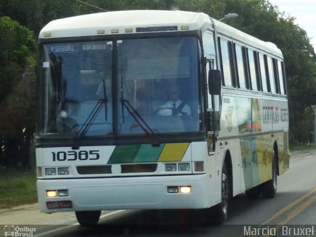 Empresa Gontijo de Transportes 10385 na cidade de Porto Seguro, Bahia, Brasil, por Marcio  Bruxel. ID da foto: 3146283.