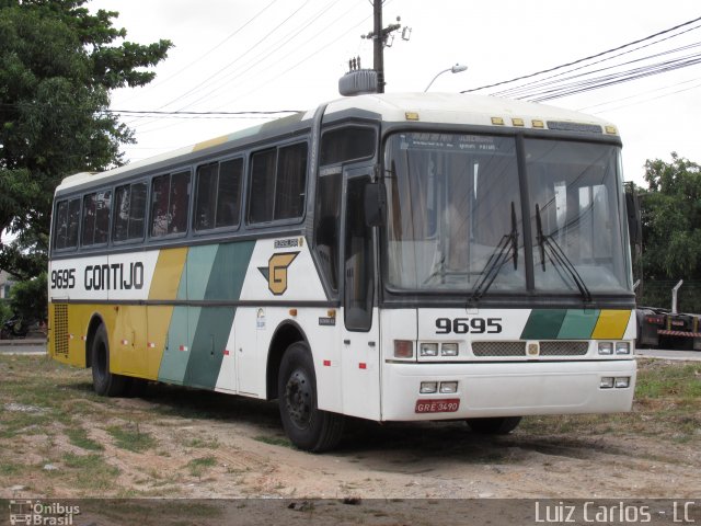 Empresa Gontijo de Transportes 9695 na cidade de Recife, Pernambuco, Brasil, por Luiz Carlos de Santana. ID da foto: 3146581.