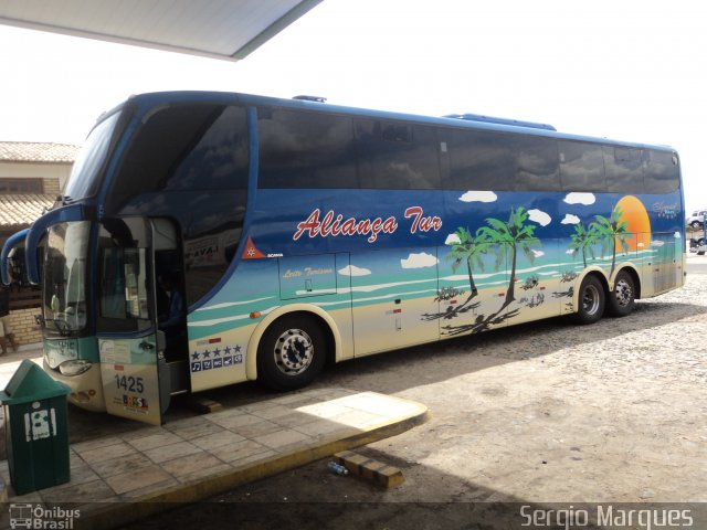 Aliança Tur Transporte de Passageiros e Turismo 1425 na cidade de Serra Talhada, Pernambuco, Brasil, por Sergio Marques . ID da foto: 3152961.