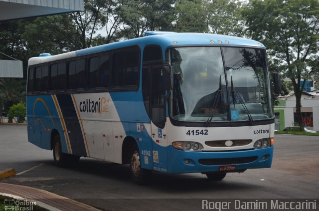 Cattani Sul Transportes e Turismo 41542 na cidade de Francisco Beltrão, Paraná, Brasil, por Roger Damim Maccarini. ID da foto: 3152572.