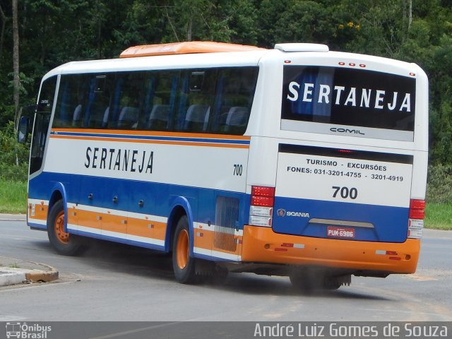 Viação Sertaneja 700 na cidade de Juiz de Fora, Minas Gerais, Brasil, por André Luiz Gomes de Souza. Número da foto: #3152820.