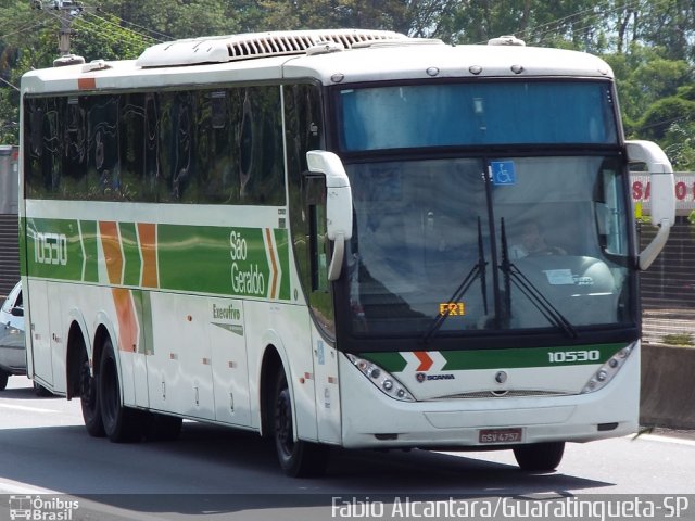 Cia. São Geraldo de Viação 10530 na cidade de Guaratinguetá, São Paulo, Brasil, por Fabio Alcantara. Número da foto: #3152949.