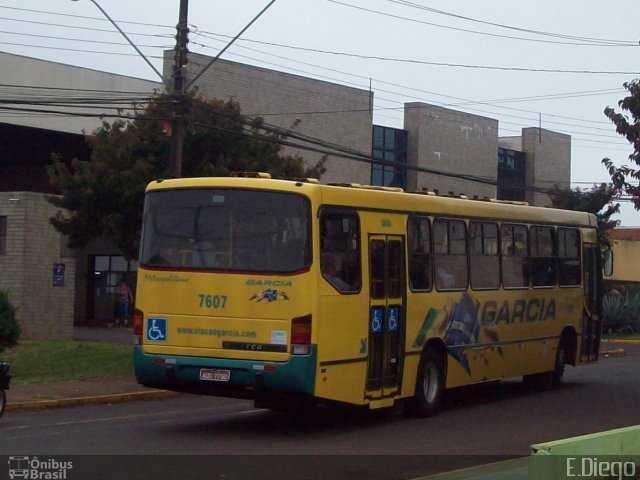 Viação Garcia 7607 na cidade de Apucarana, Paraná, Brasil, por Diego Lopes. Número da foto: #3106337.