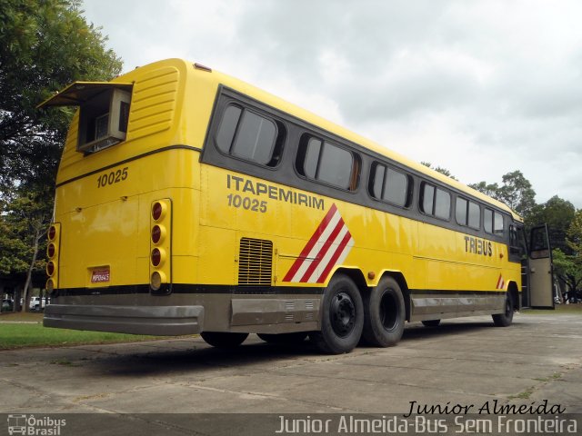 Viação Itapemirim 10025 na cidade de Vitória, Espírito Santo, Brasil, por Junior Almeida. ID da foto: 3108813.