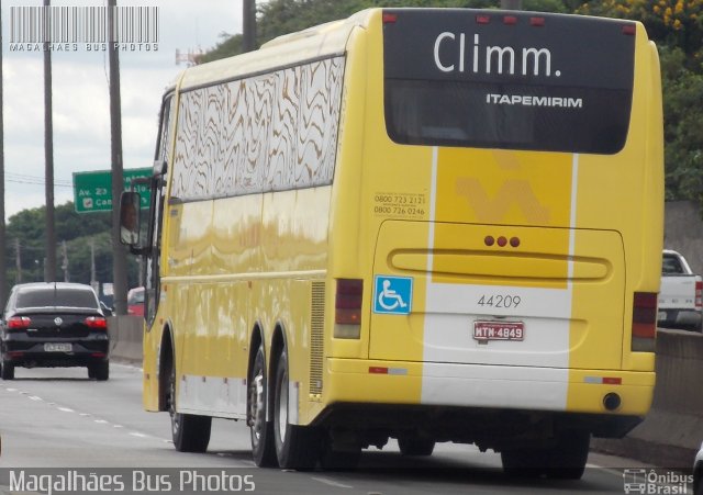 Viação Itapemirim 44209 na cidade de São Paulo, São Paulo, Brasil, por Renato Magalhaes. Número da foto: #3155455.
