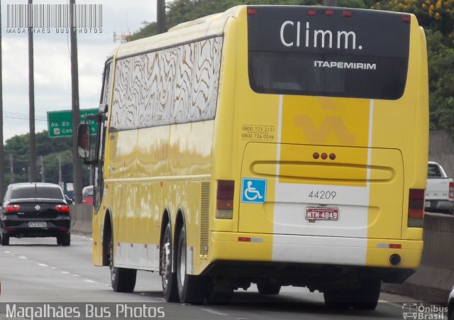 Viação Itapemirim 44209 na cidade de São Paulo, São Paulo, Brasil, por Renato Magalhaes. ID da foto: 3155455.