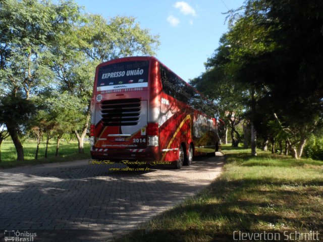 Expresso União Turismo 2014 na cidade de Pelotas, Rio Grande do Sul, Brasil, por Cleverton Schmitt. Número da foto: #3155676.