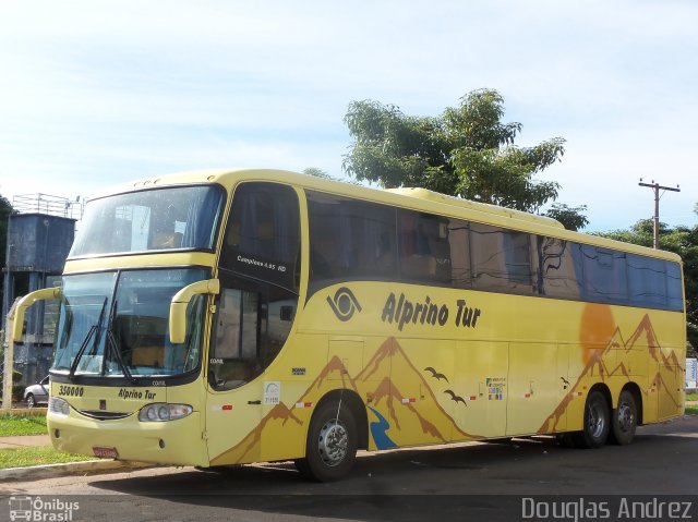 Alprino Tur 350000 na cidade de Trindade, Goiás, Brasil, por Douglas Andrez. Número da foto: #3157168.