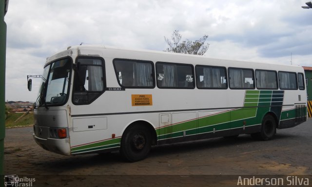 Ônibus Particulares 0101 na cidade de Salinas, Minas Gerais, Brasil, por Anderson Silva. Número da foto: #3156788.