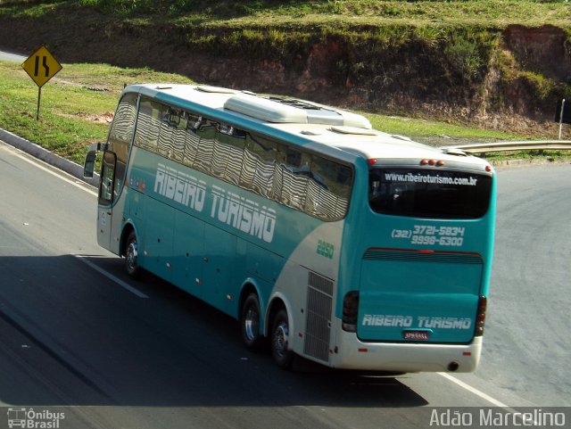 Ribeiro Turismo 2850 na cidade de Belo Horizonte, Minas Gerais, Brasil, por Adão Raimundo Marcelino. ID da foto: 3161127.