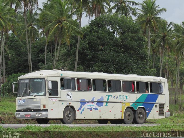 Ônibus Particulares 0185 na cidade de Igarassu, Pernambuco, Brasil, por Luiz Carlos de Santana. ID da foto: 3163580.