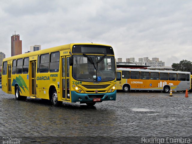 Viação Garcia 7489 na cidade de Londrina, Paraná, Brasil, por Rodrigo Coimbra. Número da foto: #3163986.