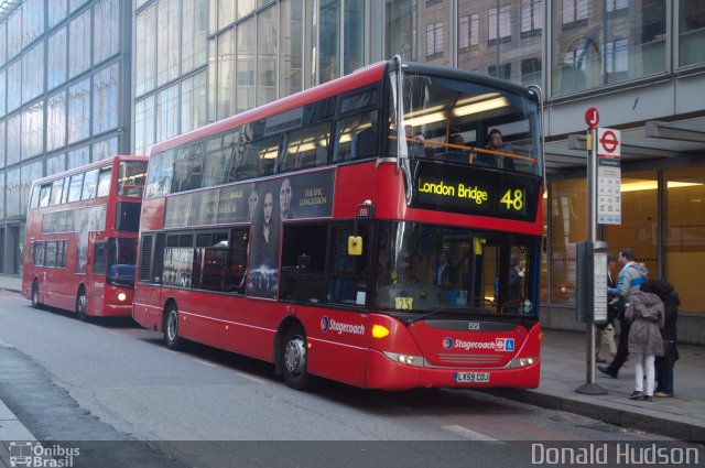 Stagecoach 15151 na cidade de London, Greater London, Inglaterra, por Donald Hudson. Número da foto: #3167615.