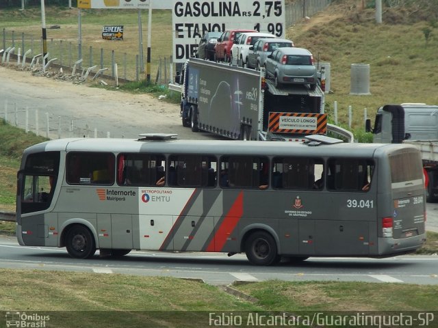 Empresa de Transportes Mairiporã 39.041 na cidade de Aparecida, São Paulo, Brasil, por Fabio Alcantara. ID da foto: 3171820.