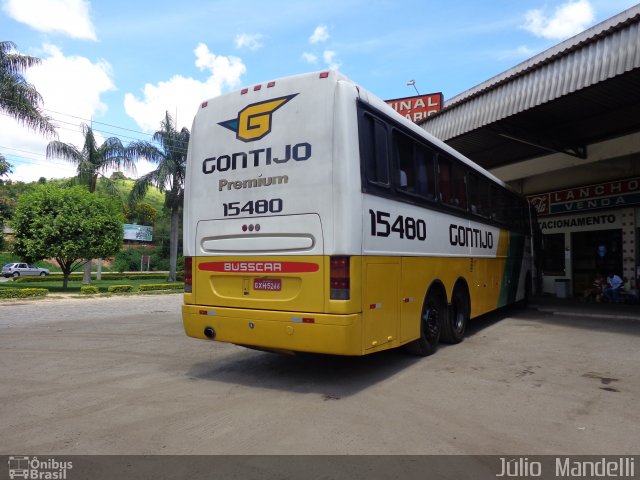 Empresa Gontijo de Transportes 15480 na cidade de Venda Nova do Imigrante, Espírito Santo, Brasil, por Júlio  Mandelli. Número da foto: #3171026.
