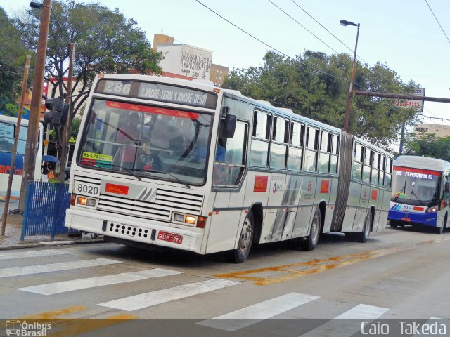 Metra - Sistema Metropolitano de Transporte 8020 na cidade de São Bernardo do Campo, São Paulo, Brasil, por Caio  Takeda. ID da foto: 3174679.