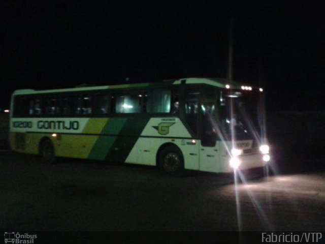 Empresa Gontijo de Transportes 10200 na cidade de São Raimundo Nonato, Piauí, Brasil, por Marcos Sá Carneiro. ID da foto: 3111105.