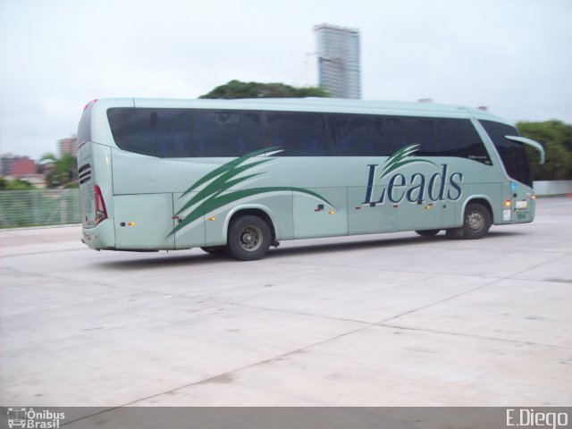 Leads Transportes 184 na cidade de Curitiba, Paraná, Brasil, por Diego Lopes. Número da foto: #3112463.