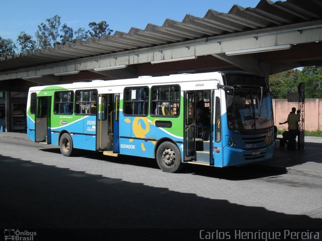 Viação Satélite 25295 na cidade de Serra, Espírito Santo, Brasil, por Carlos Henrique Pereira. Número da foto: #3117005.