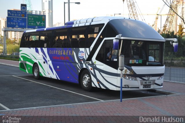 991Bus 991 na cidade de Brasil, por Donald Hudson. ID da foto: 3115486.