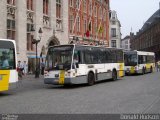 De Lijn 2734 na cidade de Bruges, West Flanders, Bélgica, por Donald Hudson. Número da foto: #3115966.