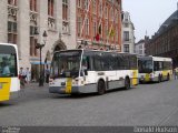 De Lijn 2734 na cidade de Bruges, West Flanders, Bélgica, por Donald Hudson. ID da foto: :id.