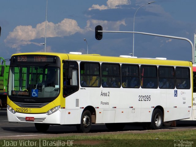 Viação Pioneira 221295 na cidade de Brasília, Distrito Federal, Brasil, por João Victor. ID da foto: 3118755.