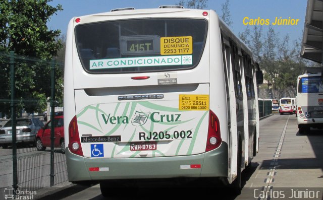 Viação Vera Cruz RJ 205.002 na cidade de Rio de Janeiro, Rio de Janeiro, Brasil, por Carlos Júnior. ID da foto: 3120207.