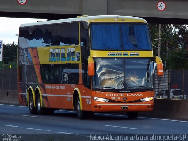 Crucero del Norte 1054 na cidade de Guaratinguetá, São Paulo, Brasil, por Fabio Alcantara. Número da foto: #3121841.