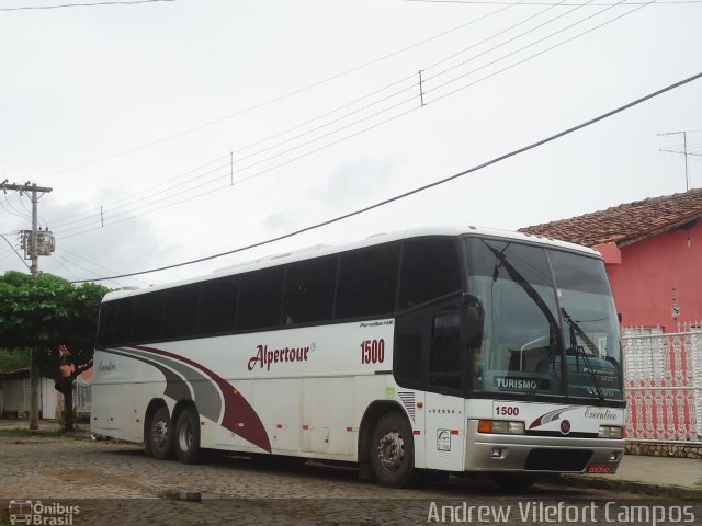 Alpertour Turismo 1500 na cidade de Pirapora, Minas Gerais, Brasil, por Andrew Campos. Número da foto: #3120801.