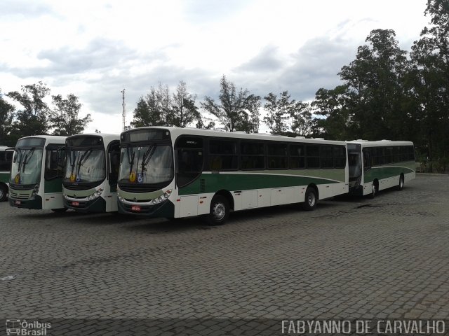 Ônibus Particulares 5471 na cidade de São João de Meriti, Rio de Janeiro, Brasil, por Fabiano Magalhaes. Número da foto: #3123224.