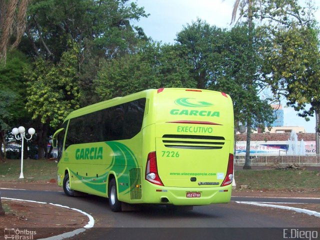 Viação Garcia 7226 na cidade de Rolândia, Paraná, Brasil, por Diego Lopes. ID da foto: 3124723.