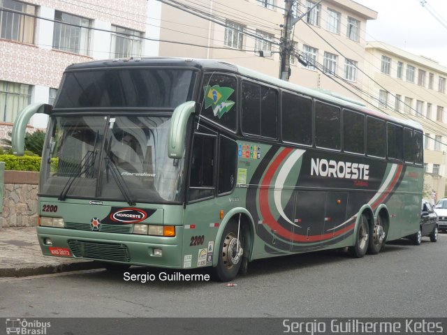 Noroeste Viagens e Turismo 2200 na cidade de Curitiba, Paraná, Brasil, por Sergio Guilherme Ketes. Número da foto: #3126404.