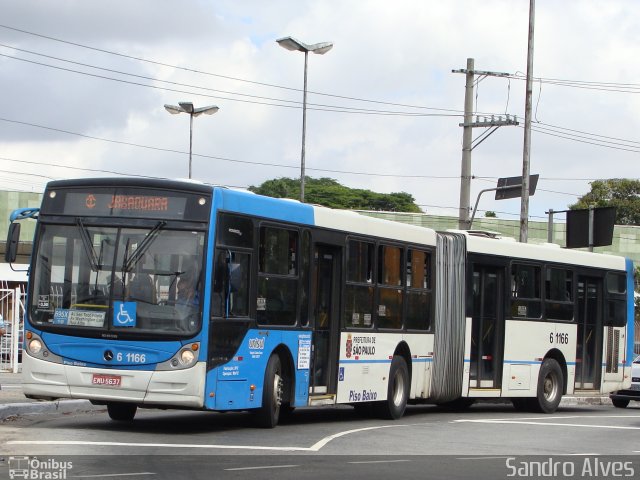 Viação Cidade Dutra 6 1166 na cidade de São Paulo, São Paulo, Brasil, por Sandro Alves. Número da foto: #3177380.