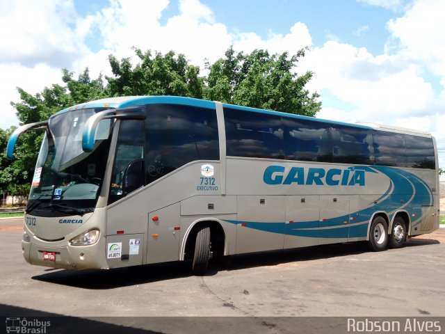 Viação Garcia 7312 na cidade de Paranavaí, Paraná, Brasil, por Robson Alves. ID da foto: 3200126.