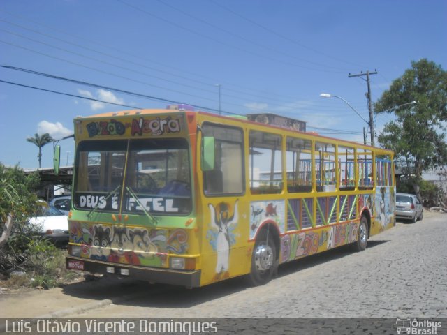 Ônibus Particulares MRD-7649 na cidade de Campos dos Goytacazes, Rio de Janeiro, Brasil, por Luis Otávio Vicente Domingues. ID da foto: 3204968.